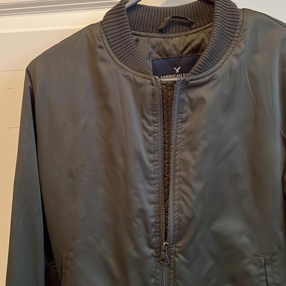 American Eagle bomber jacket - Picture 3 of 3